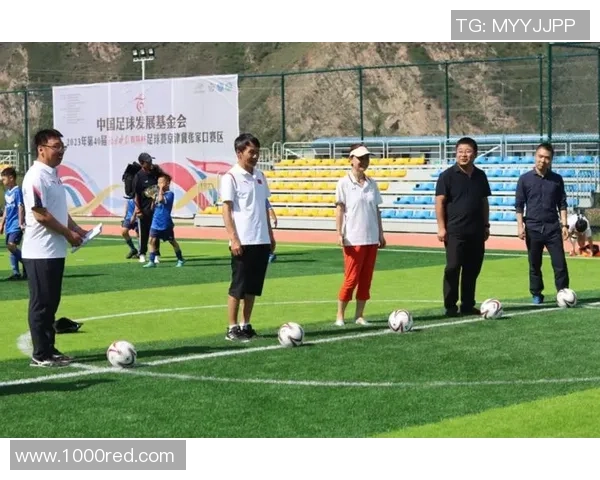 新任国足主帅也是北京晚报百队杯形象大使 他的足球生计始于八里庄中心小学队